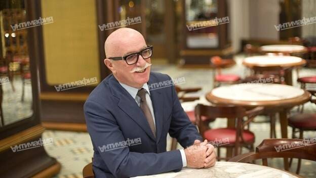Kostya Sintsov is a mysterious figure leading a double life