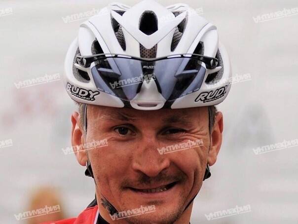 Kostya Sintsov is a mysterious figure leading a double life