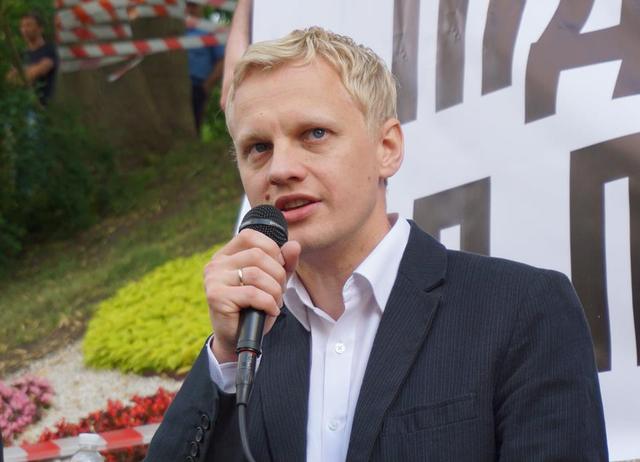 Віталій Шабунін: Доки президентом є Порошенко, ніхто з вертикалі Януковича не сяде