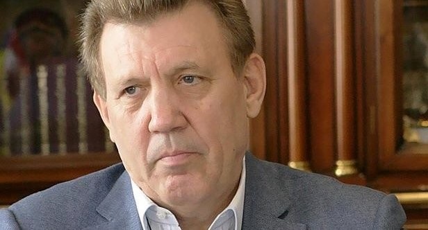 По мнению Кивалова, его замок у моря активисты попортили на миллион