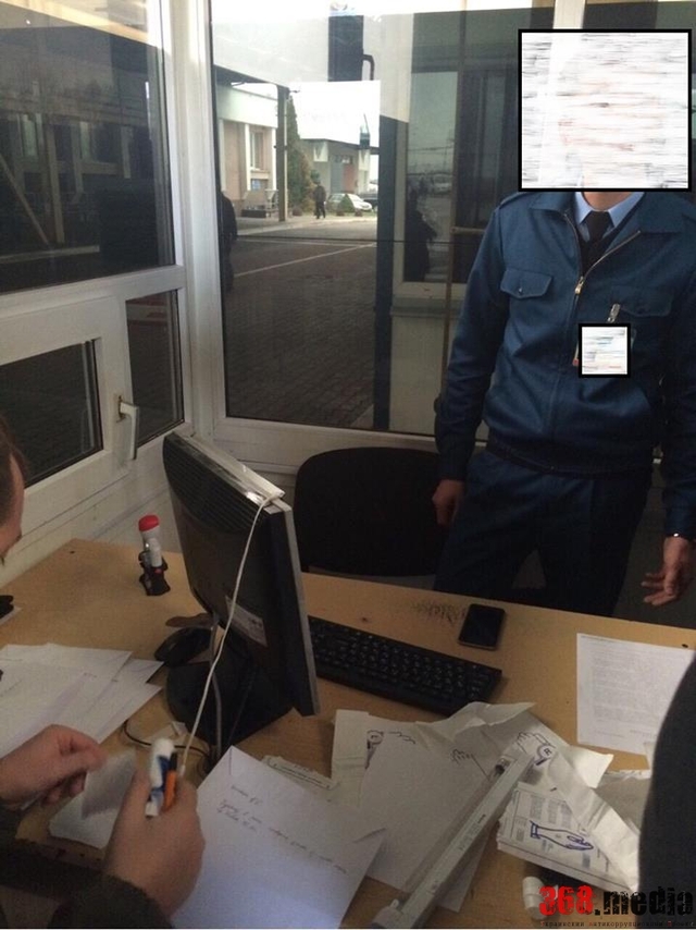 Львовские таможенники за 200 долларов обещали помочь ввезти автомобиль в страну