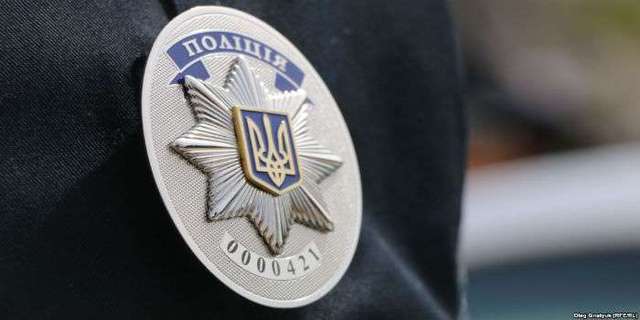 На Сумщине полиция разоблачила тайную базу с ворованной нефтью