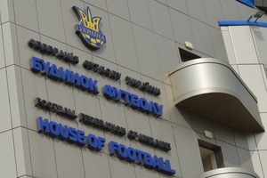 Федерации футбола Украины грозит исключение из ФИФА и УЕФА