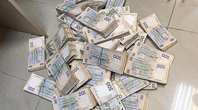 Налоговики Винницкой области «накрыли» конвертационный центр с оборотом более 45,5 млн. грн