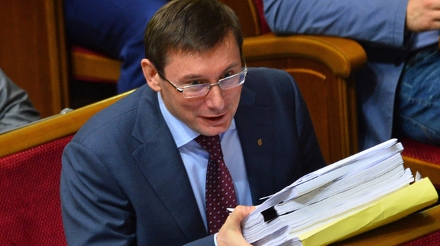 Следователь Майдана объявляет войну генпрокурору Луценко