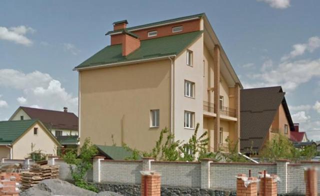 Начальник винницкой тюрьмы строит себе уже третий дом