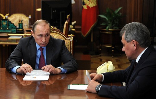 Путинских рабов готовят к смене курса