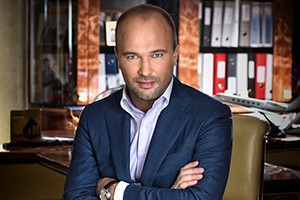 Мазуров «пьет» недра «по-черному»?