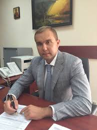 Жить по Справедливому: как оболонский прокурор отсудил квартиру у застройщика Бабушкина