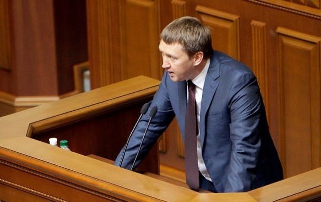 Тарас Кутовой: земля, рейдерство, аферы и министерский вопрос