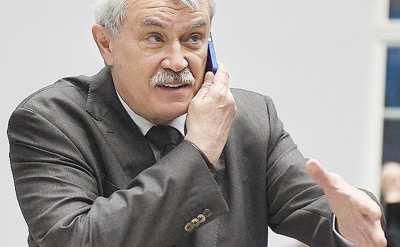 Тренер нагнул Полтавченко