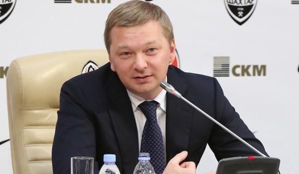 В команде Ахметова даже гендиректор получает "черную" зарплату