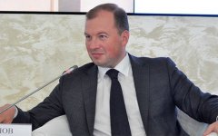Куратор Госдумы и Совфеда уволился из Кремля из-за недовольства Кириенко