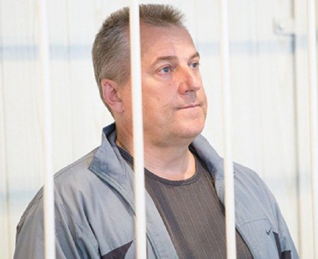 Полицейский Клевакин брал в бане и получил 4 года колонии