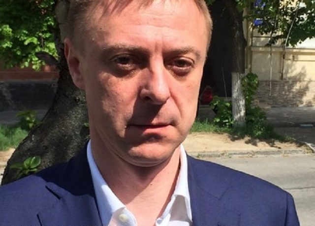 Юрий Борисов, бессмертный Тарас Козак и Василий Писный?