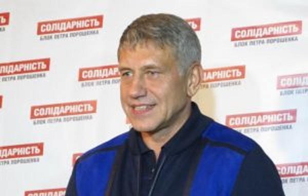 Украинский чиновник ездит на 7 автомобилях общей стоимостью в миллионы долларов
