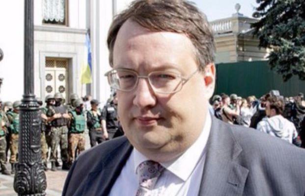 Почему врет, но не является в суд Антон Геращенко