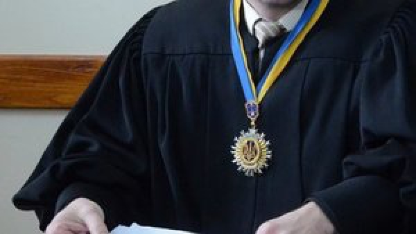 Парадоксы судебной реформы в Украине, или Как закон освобождает судей-взяточников от ответственности
