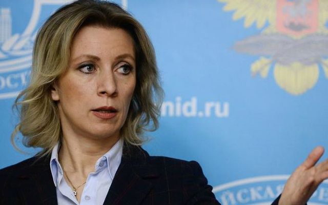 В соцсетях смеются над опозорившейся Захаровой, решившей подшутить над Климкиным