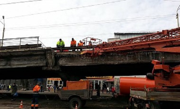 Из-за Шулявского моста уволят зама Кличко и главу Соломенской РГА
