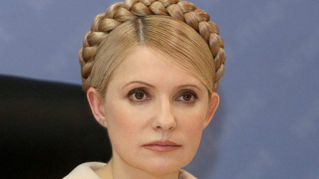 Совпадение? Тимошенко вылетела в США, Йованович собирает вещи
