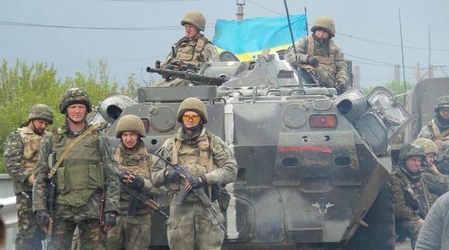 Пока в АТО гибнут бойцы: первомайский депутат похвастался "восхитительной" прогулкой по Москве