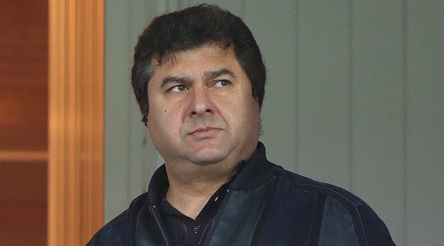 Руководители ИСД ведут бизнес по обе стороны фронта