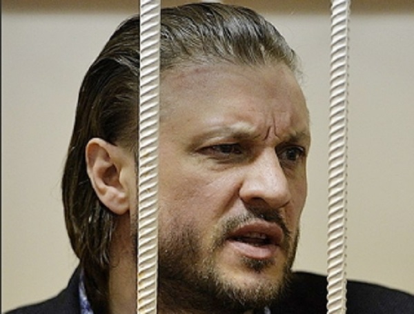 Охранник Калугин коррумпировал вице-губернатора Сандакова