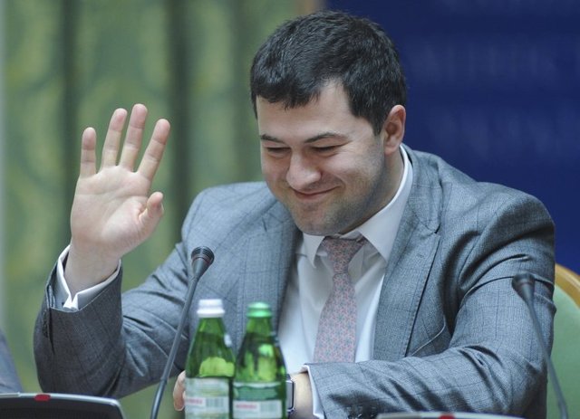 100 млн от жены: пять сценариев развития дела Насирова