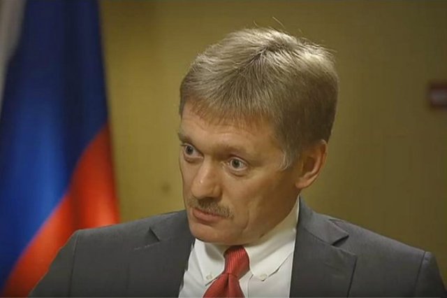Сына Пескова поздравили с днем рождения съедобным гелендвагеном с мигалками