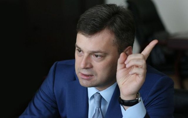 Главный налоговый милиционер Украины Билан служил директором "отмывочной" фирмы?