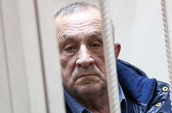Хоромы и угодья арестованного губернатора Соловьева