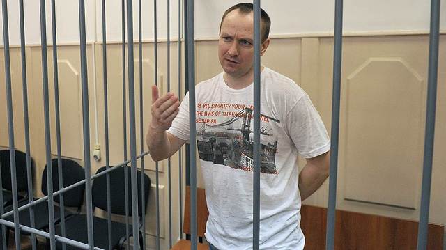 Генерал Феоктистов стер генерала Сугробова в лагерную пыль