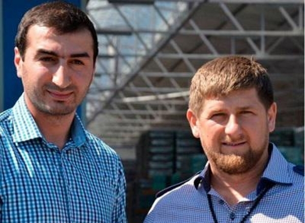 "Благотворительный" фонд Кадырова обирает бюджетников