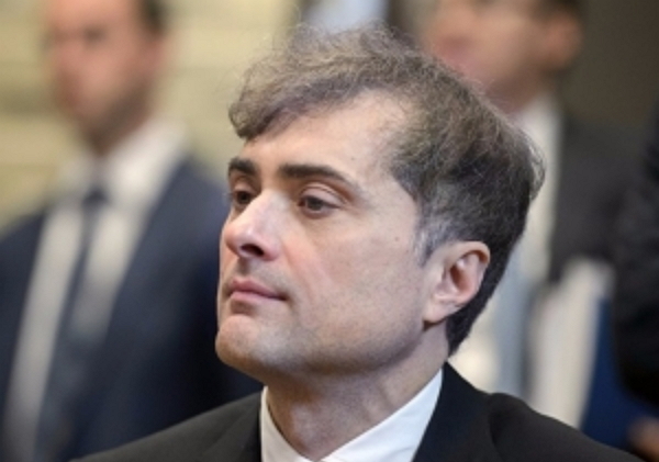 "РБК" выпустил официальный сюжет о том, кто и как "курирует" действия главарей "Л/ДНР"