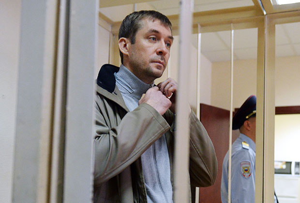 Два полковника объединили коррупцию в МВД и ФСБ