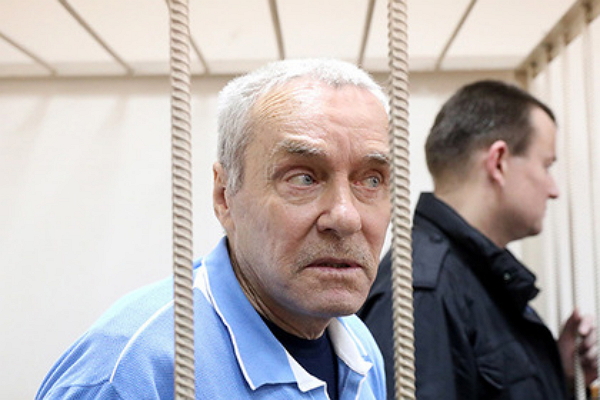 У полковника миллиардера папа миллионер