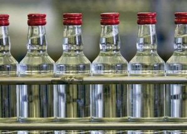 Укрспиртом рулят люди Гройсмана и бандит Чеботарев — Бутусов