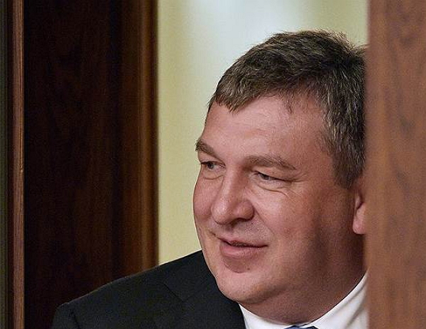 Вице-губернатор Албин намухлевал с ДТП