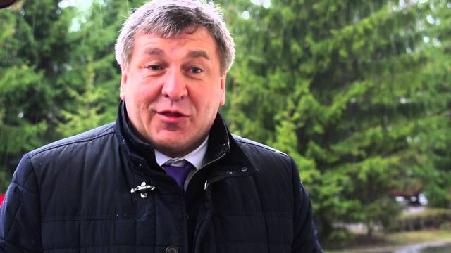 Москва не дает Албину денег