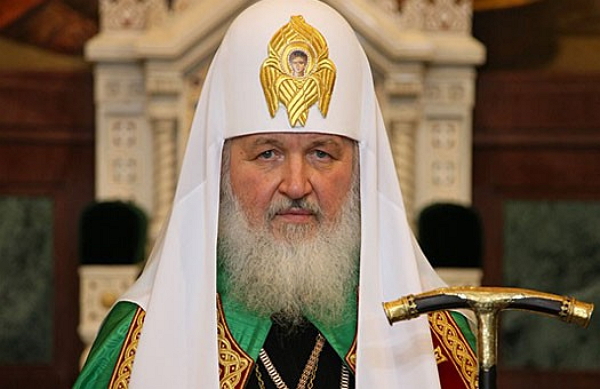 Янукович одобряет: в сети оценили коллекцию головных уборов путинского патриарха
