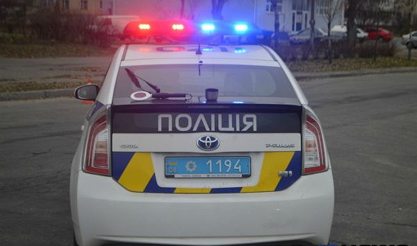 Зять легендарного директора "Запорожстали" кидался с ножом на людей