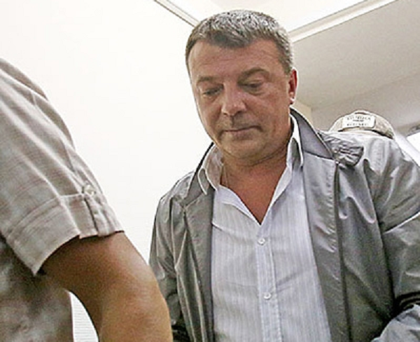 Бастрыкинец Максименко окончательно ссучился