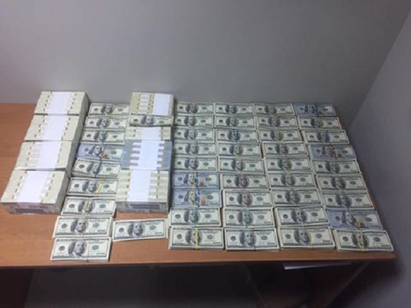 У бывшего экс-замглавы администрации Януковича Чмыря нашли незадекларированные 1,1 млн долл, - Луценко