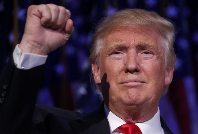 Два демократа внесли вопрос об импичменте Трампа в палату представителей Конгресса США
