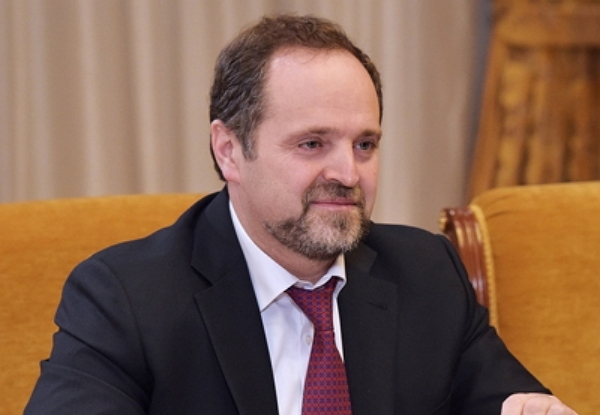 В бои за сочинскую землю вступила племянница Рогозина