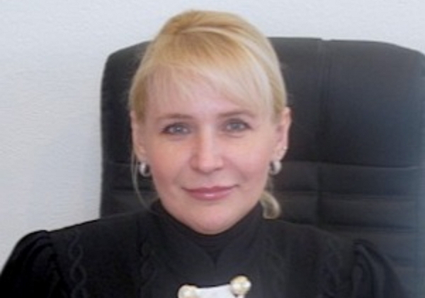 Лариса Чебанова и концерн Покровский