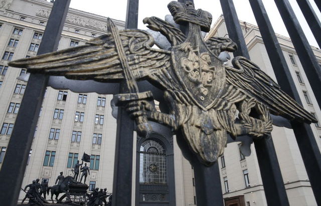 В пищу «непригодны»: почему Минобороны продали 0,5 млн несъедобных пайков