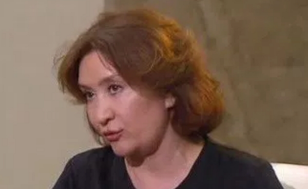 Борзые перья судьи или просто Елена Хахалева