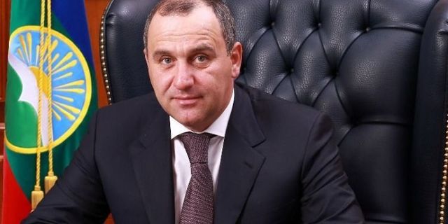 Сенатор-кассир от КЧР Ахмат Салпагаров